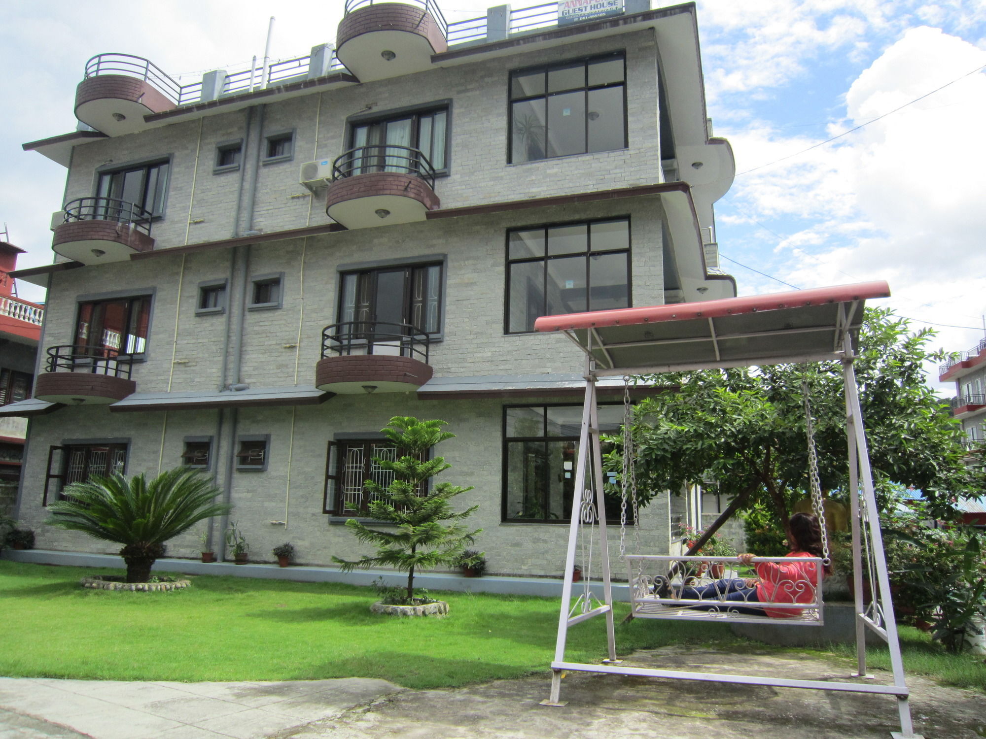 New Annapurna Guest House Pokhara Exterior photo